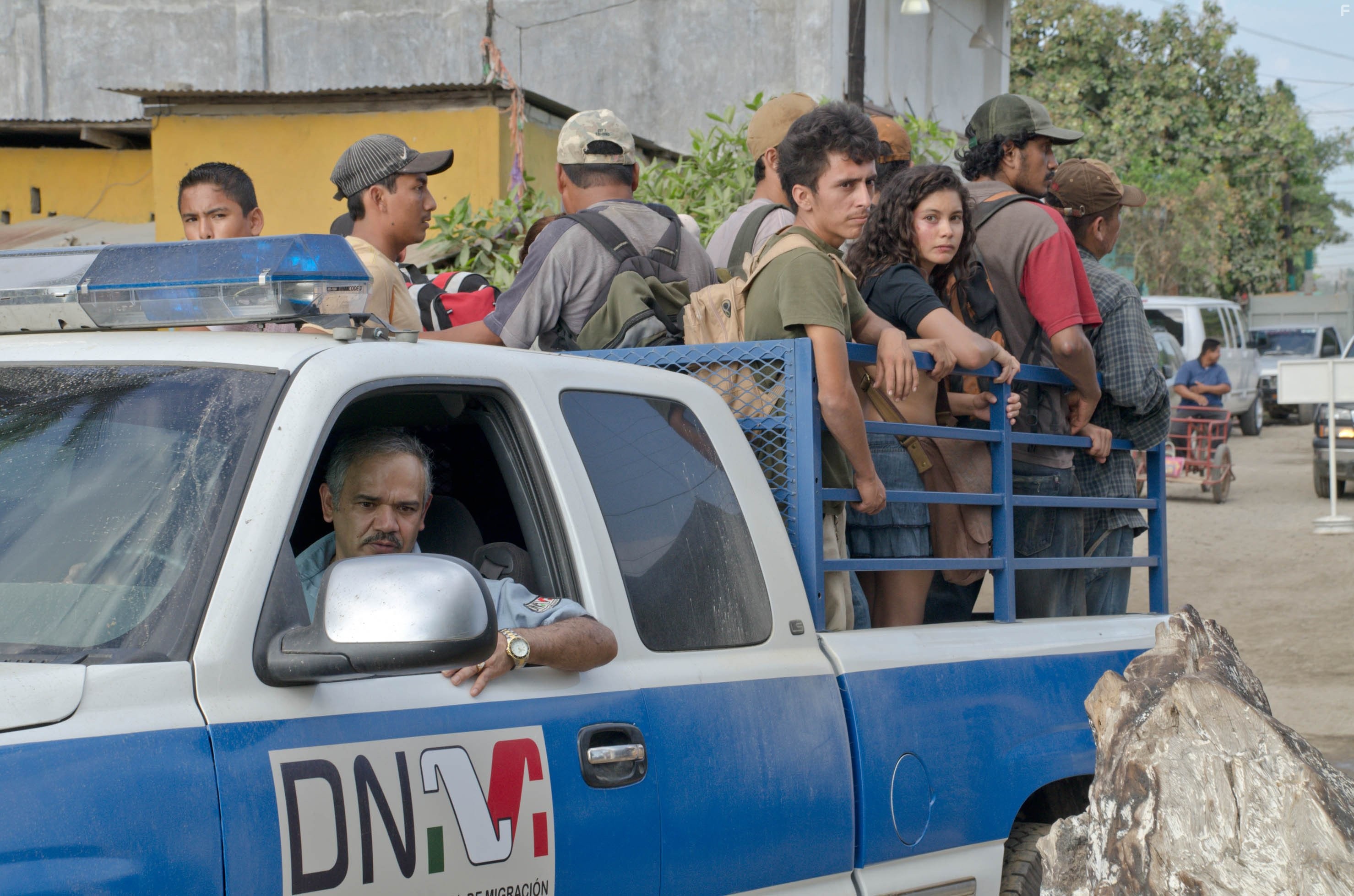 Mario Zaragoza and Greisy Mena in La vida precoz y breve de Sabina Rivas (2012)