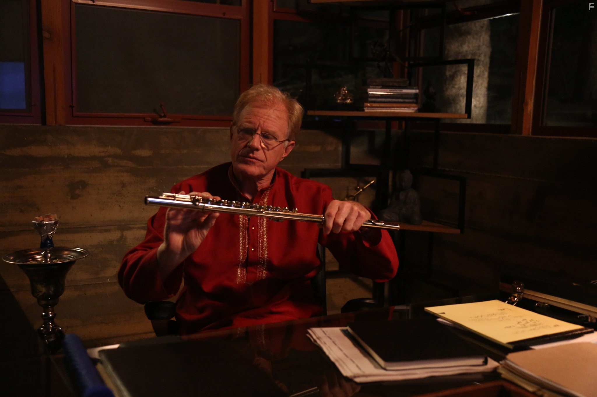 Ed Begley Jr. in Бета: Pilot (2013)