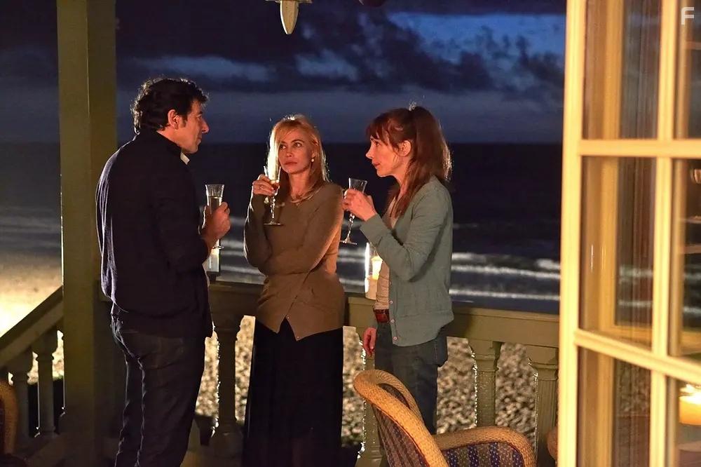 Les yeux jaunes des crocodiles (2014)