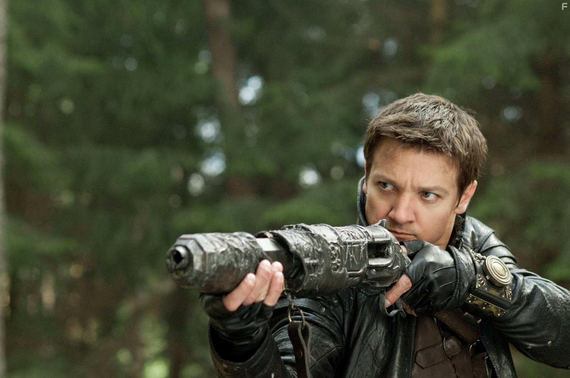 Jeremy Renner in Охотники на ведьм (2013)