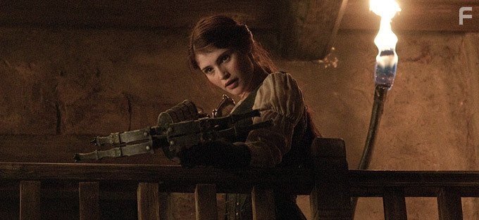 Gemma Arterton in Охотники на ведьм (2013)