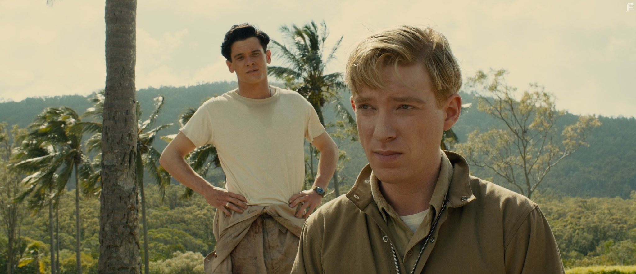 Domhnall Gleeson and Jack O'Connell in Несломленный (2014)