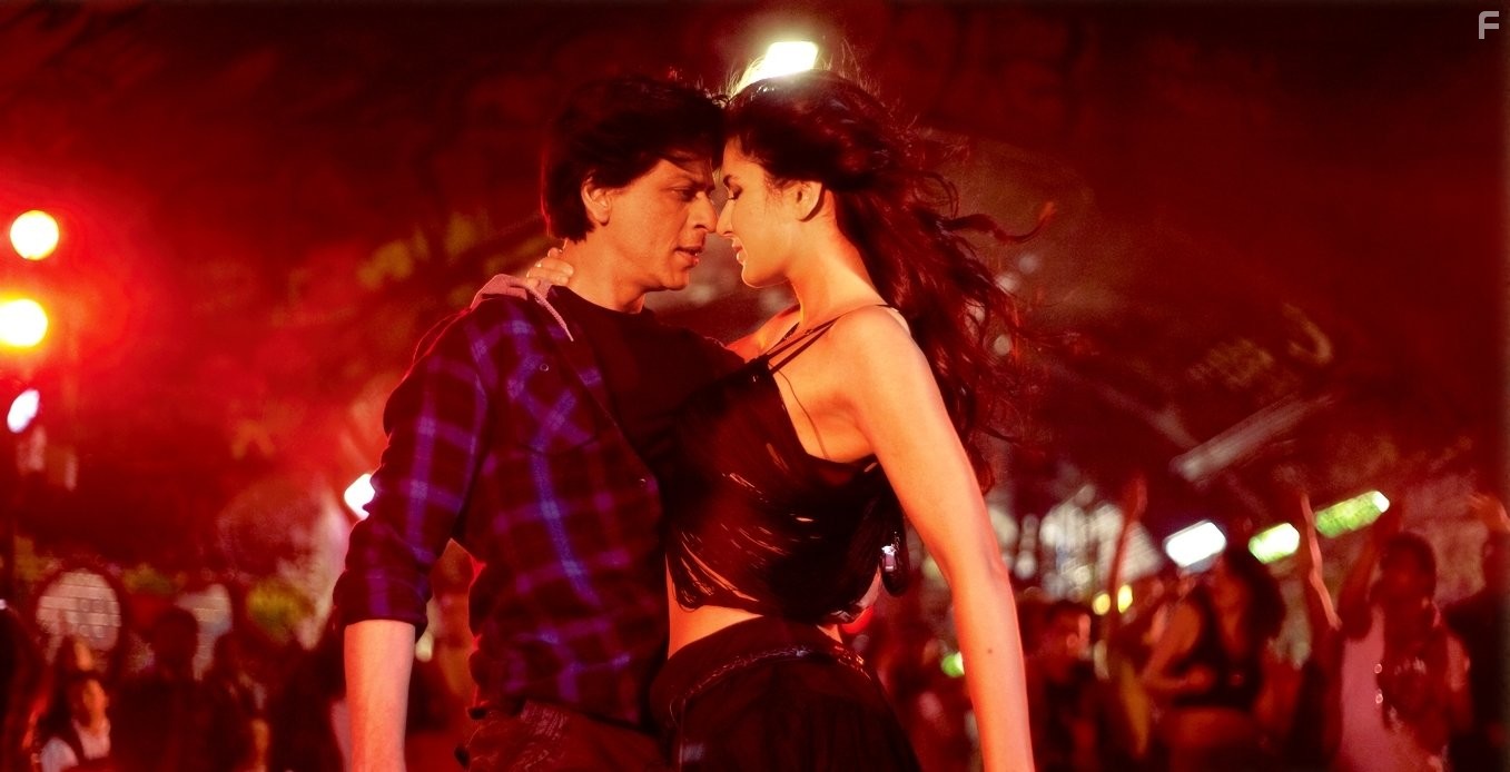 Shah Rukh Khan and Katrina Kaif in Пока я жив (2012)