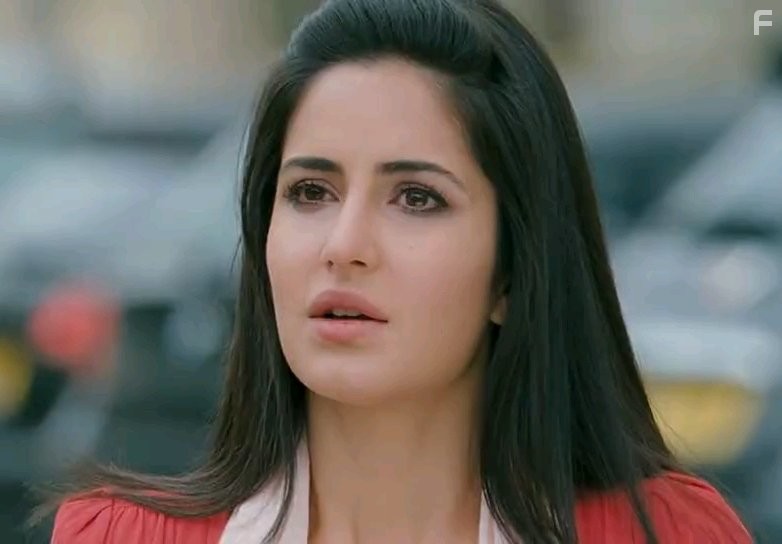 Katrina Kaif in Пока я жив (2012)