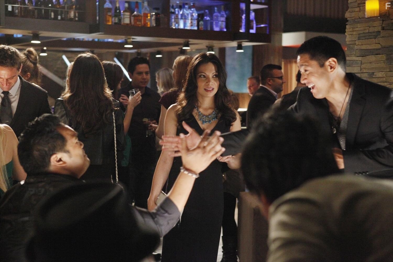 Manny Streetz, Jared Asato, and Ginger Gonzaga in Миксология (2013)