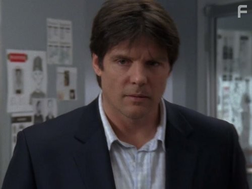 Paul Johansson in Холм одного дерева (2003)