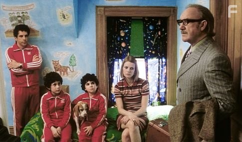 Gene Hackman, Gwyneth Paltrow, Ben Stiller, Jonah Meyerson, and Grant Rosenmeyer in Семейка Тененбаум (2001)