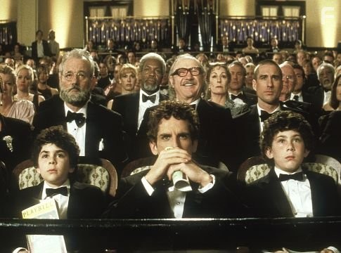 Bill Murray, Danny Glover, Gene Hackman, Anjelica Huston, Ben Stiller, Luke Wilson, Jonah Meyerson, and Grant Rosenmeyer in Семейка Тененбаум (2001)