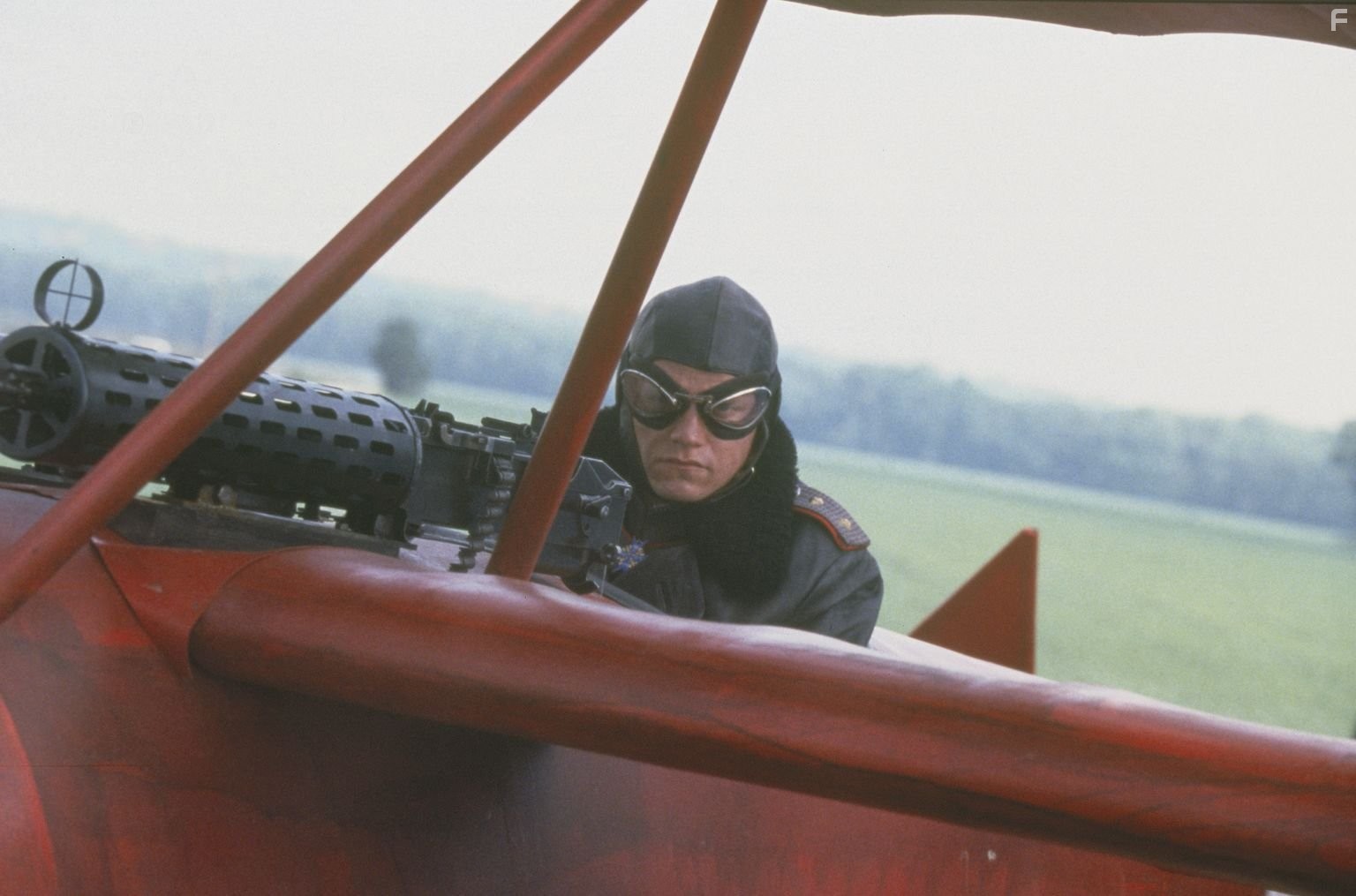 Приключения молодого Индианы Джонса (1992)