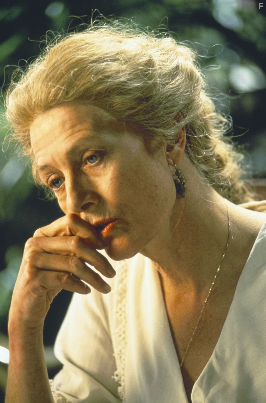 Vanessa Redgrave in Приключения молодого Индианы Джонса (1992)