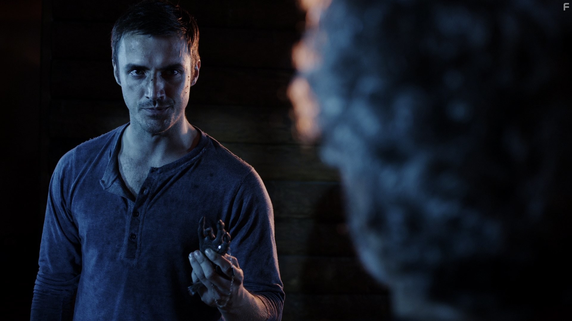 C.J. Thomason in Обезьянья лапа (2013)