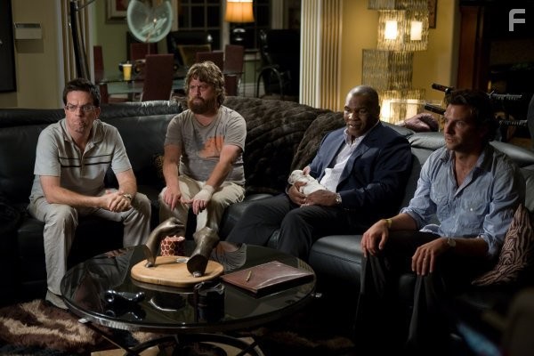 Mike Tyson, Bradley Cooper, Zach Galifianakis, and Ed Helms in Мальчишник в Вегасе (2009)