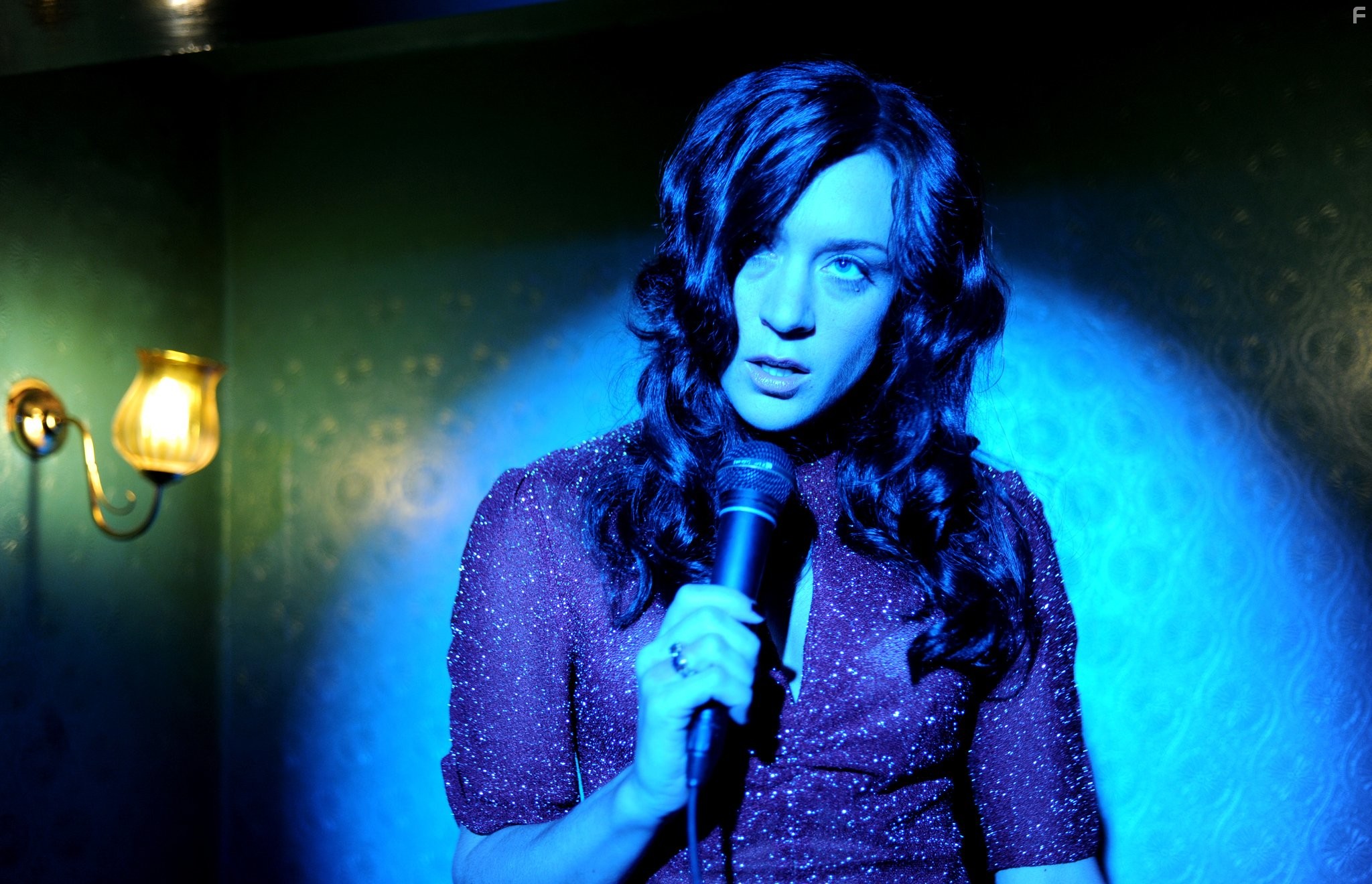 Chlo? Sevigny in Мимо цели (2012)