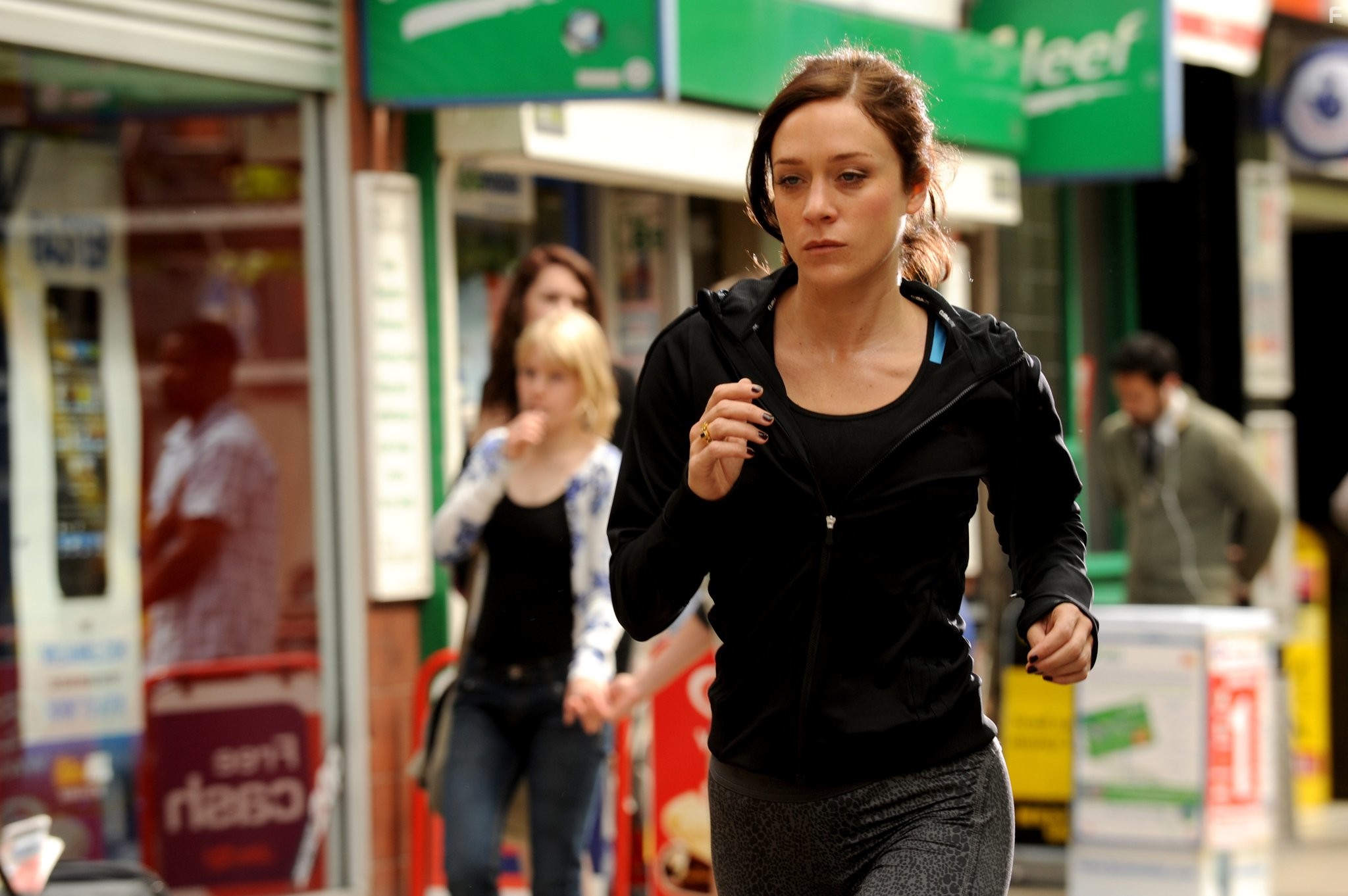 Chlo? Sevigny in Мимо цели (2012)