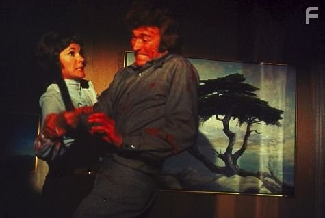 Clint Eastwood and Jessica Walter in Сыграй мне перед смертью (1971)
