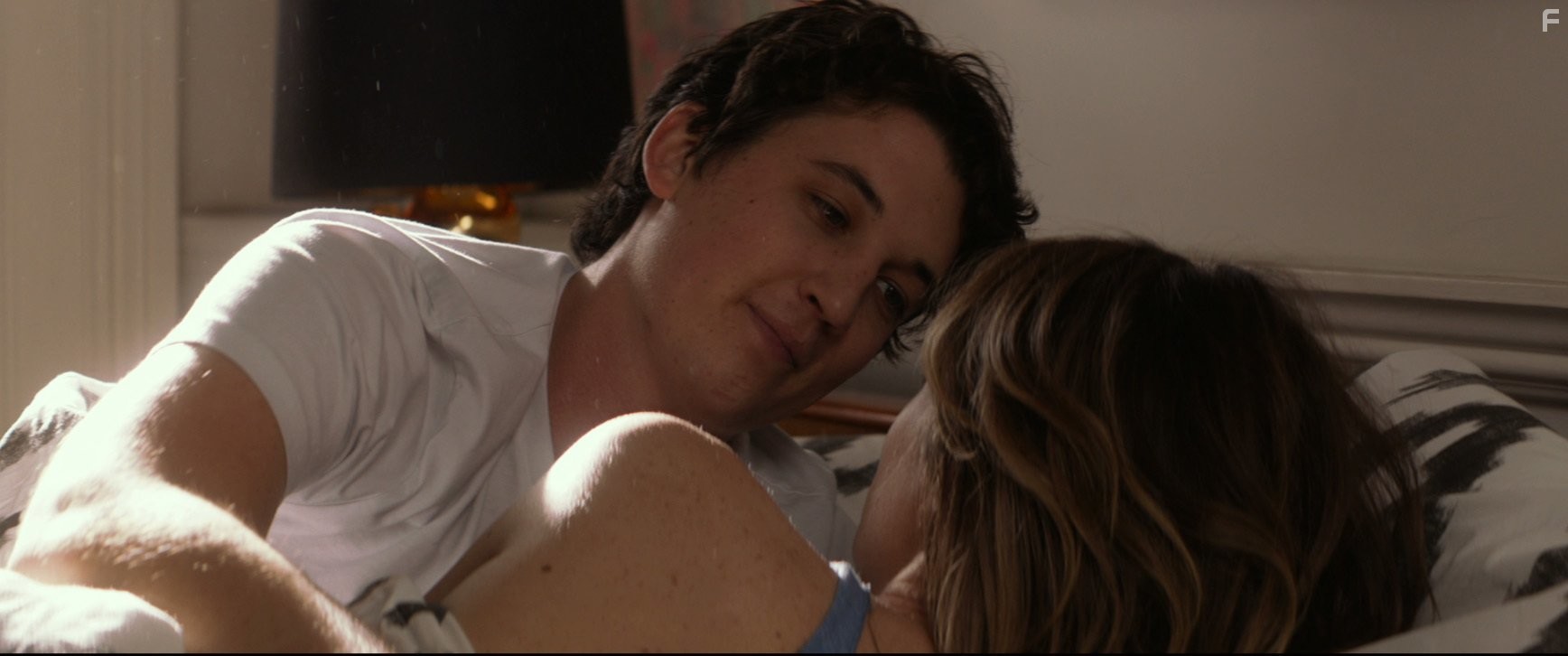 Miles Teller in Этот неловкий момент (2014)