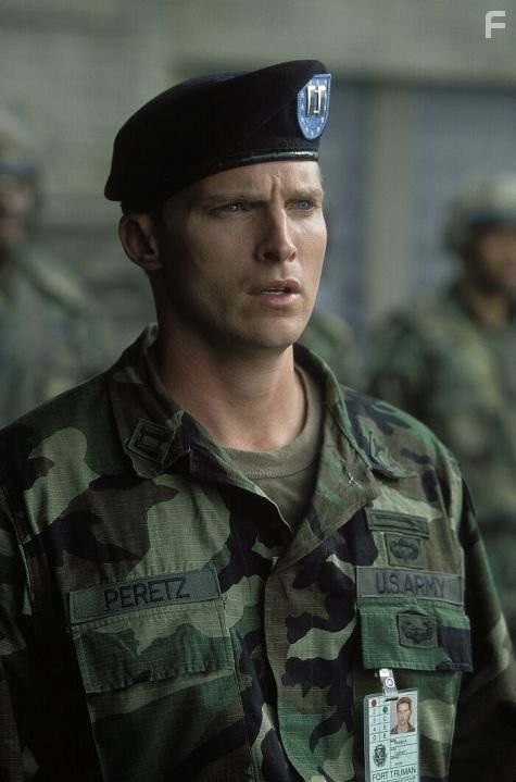 Steve Burton in Последний замок (2001)