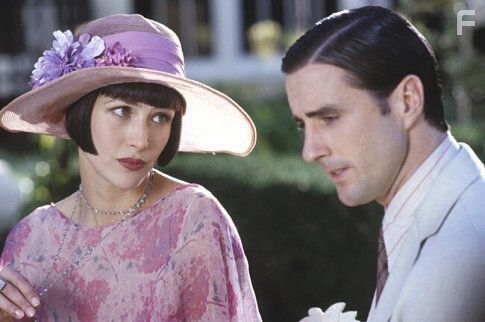 Sophie Marceau and Luke Wilson in Алекс и Эмма (2003)