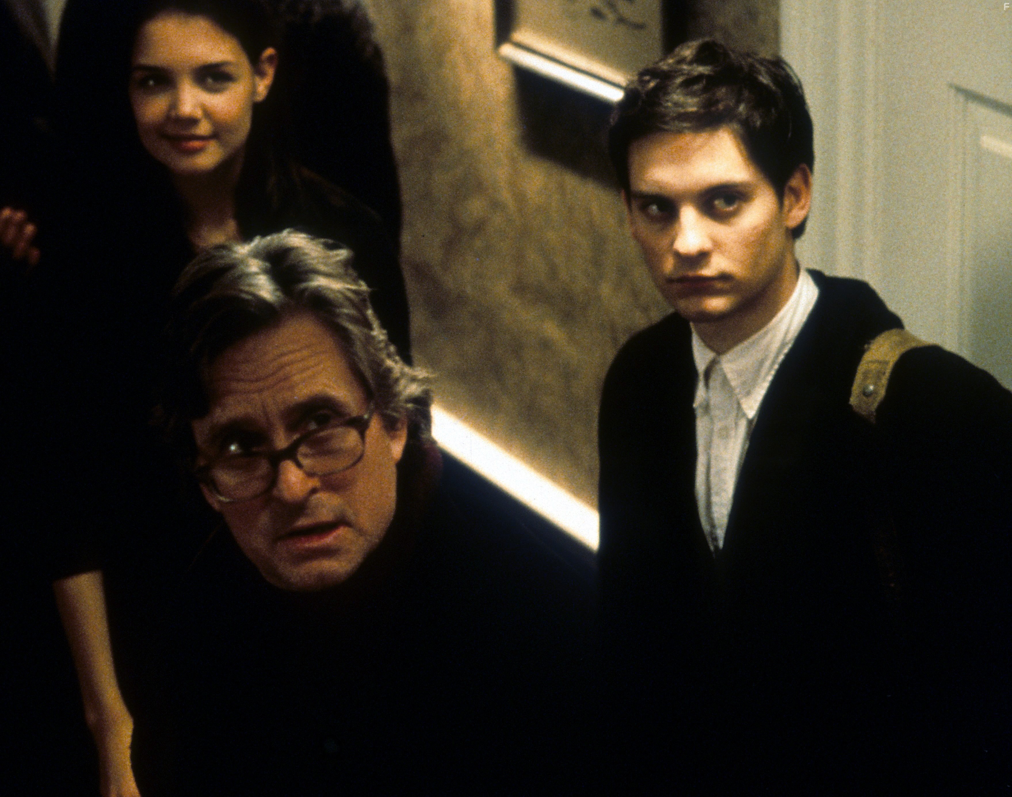 Michael Douglas, Tobey Maguire, and Katie Holmes in Вундеркинды (2000)