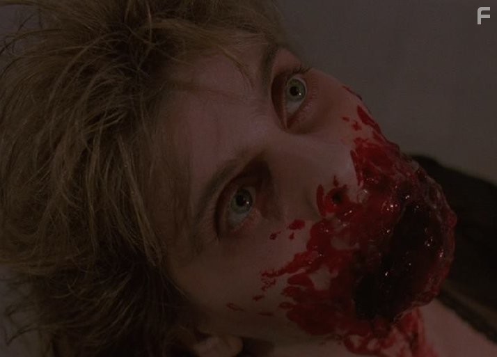 Kathryn O'Reilly in Повелитель кукол (1989)