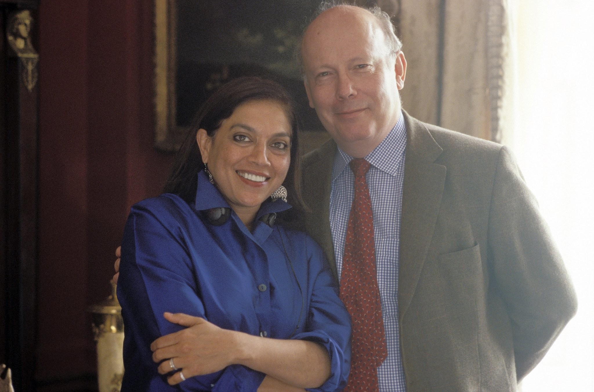 Julian Fellowes and Mira Nair in Ярмарка тщеславия (2004)