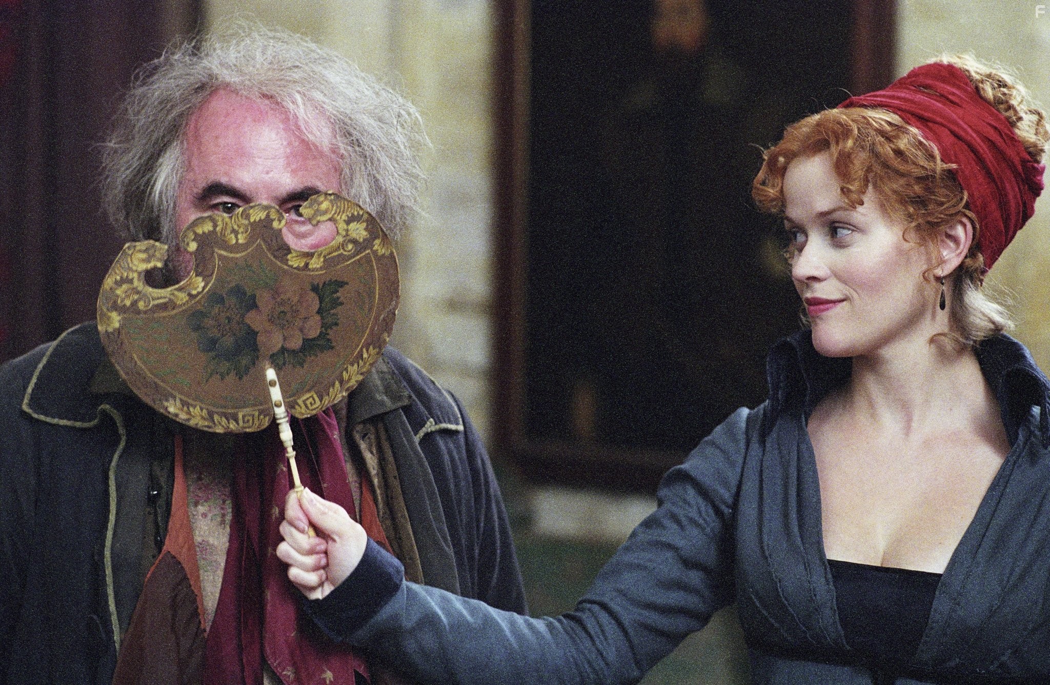 Reese Witherspoon and Bob Hoskins in Ярмарка тщеславия (2004)