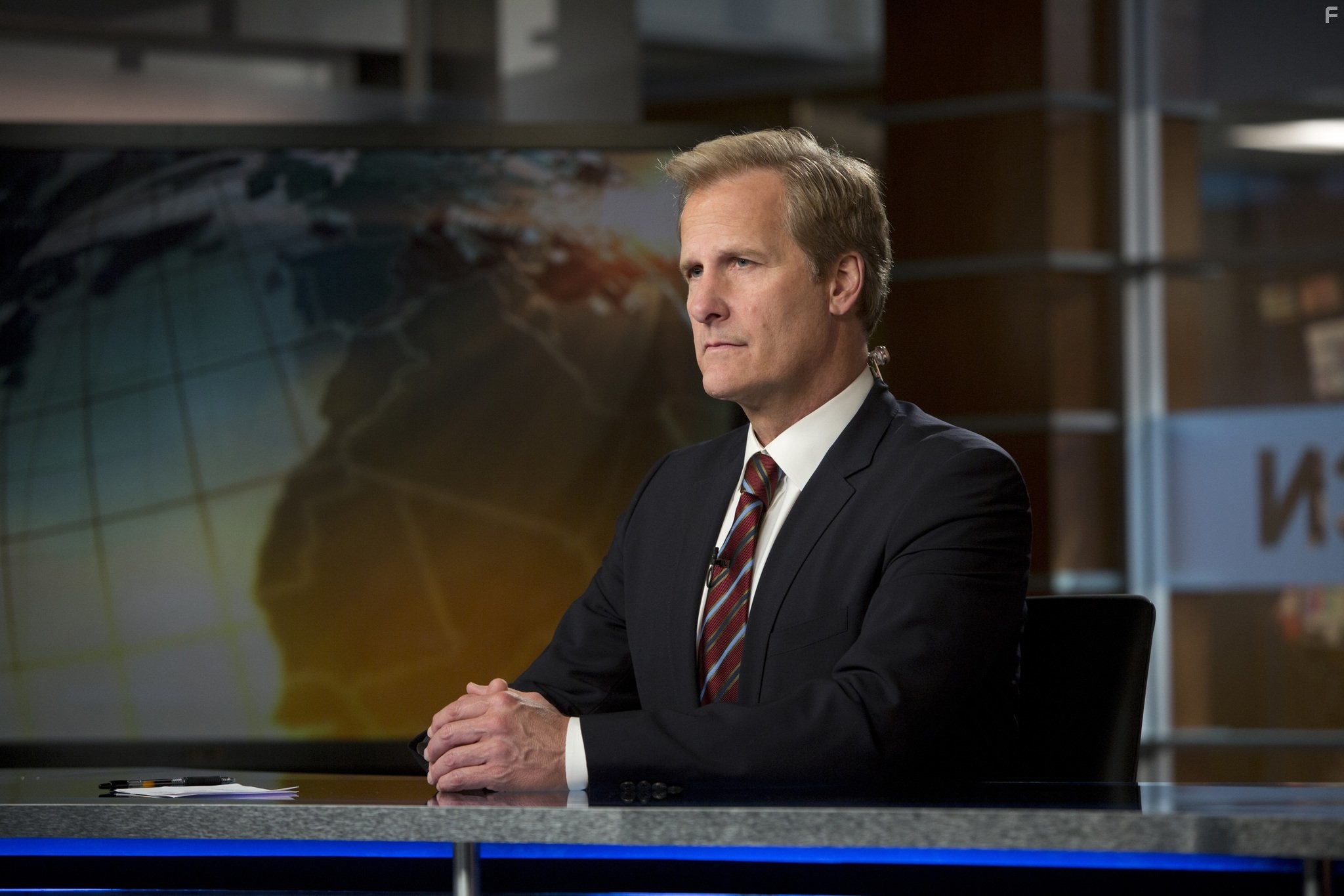 Jeff Daniels in Новости (2012)
