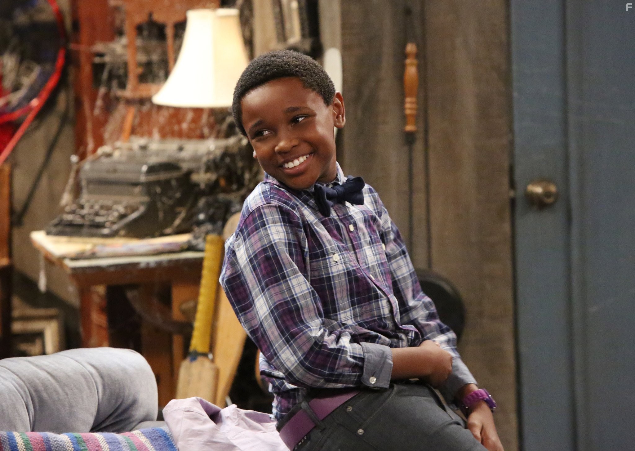 Curtis Harris in Haunted Hathaways (2013)