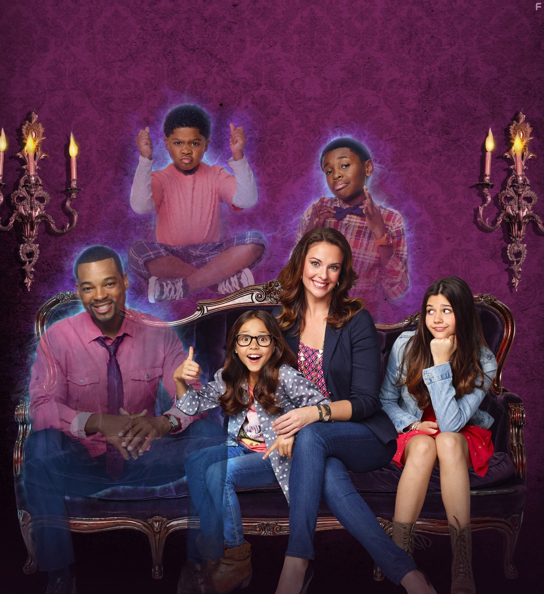 Ginifer King, Chico Benymon, Amber Frank, Curtis Harris, Breanna Yde, and Benjamin Flores Jr. in Haunted Hathaways (2013)