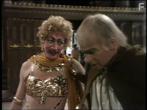 John Hurt and Derek Jacobi in Я, Клавдий (1976)