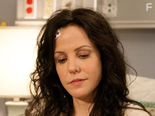 Mary-Louise Parker in Дурман (2005)