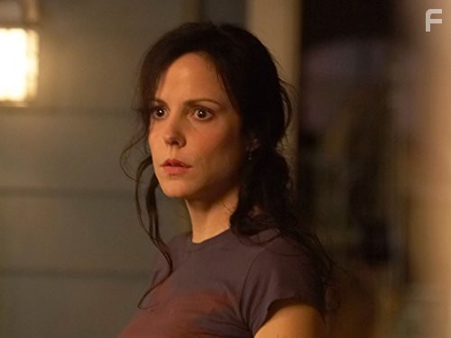Mary-Louise Parker in Дурман (2005)