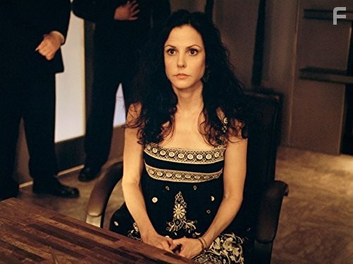 Mary-Louise Parker in Дурман (2005)