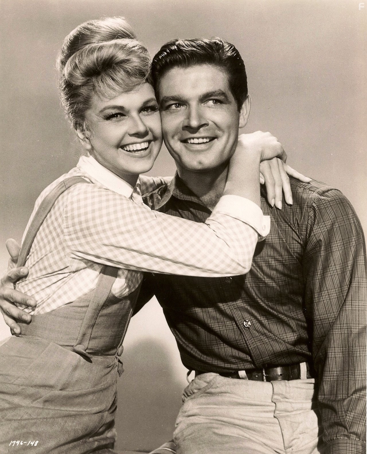 Doris Day and Stephen Boyd in Джамбо Билли Роуза (1962)
