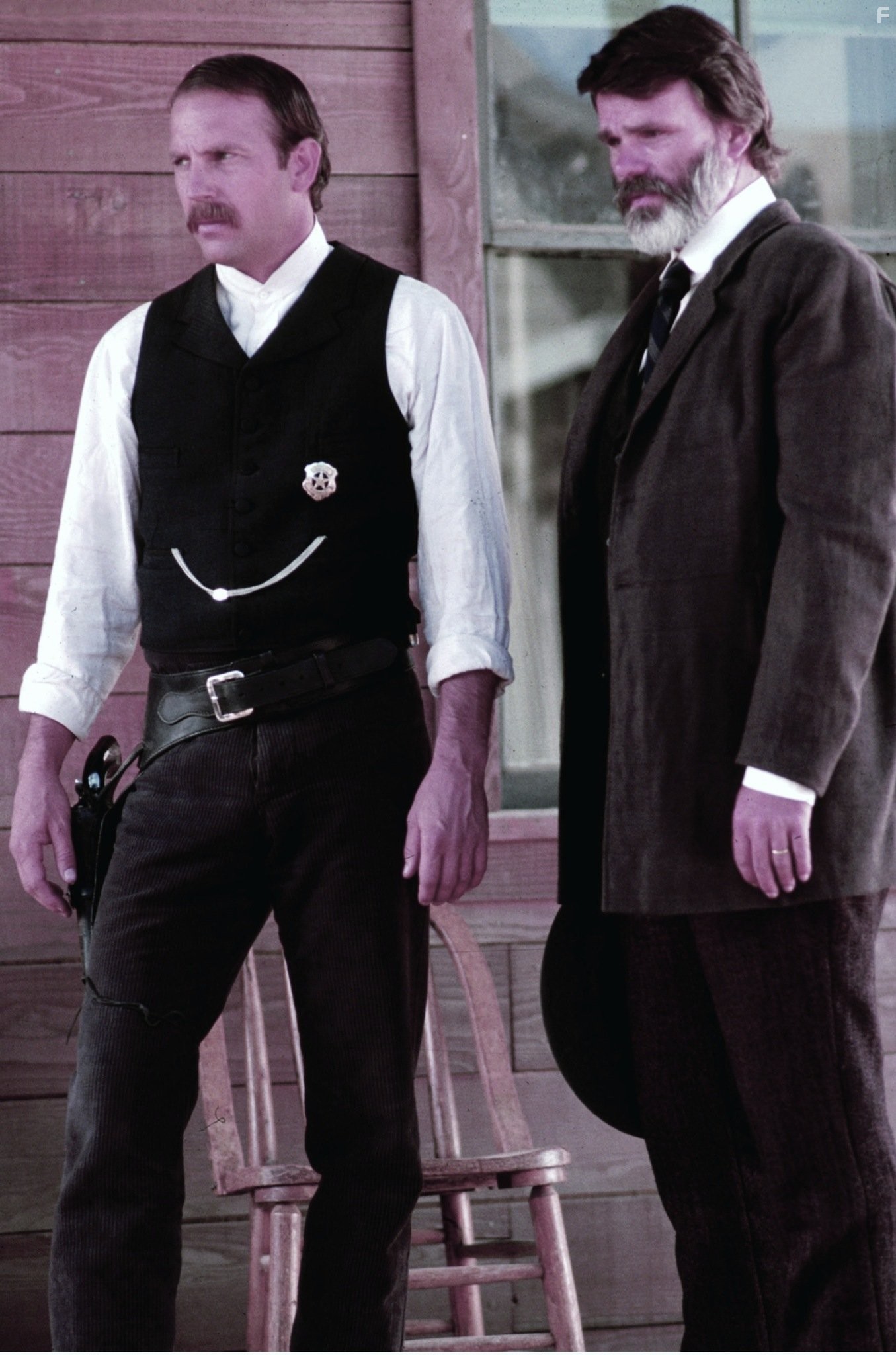 Kevin Costner in Уайатт Эрп (1994)