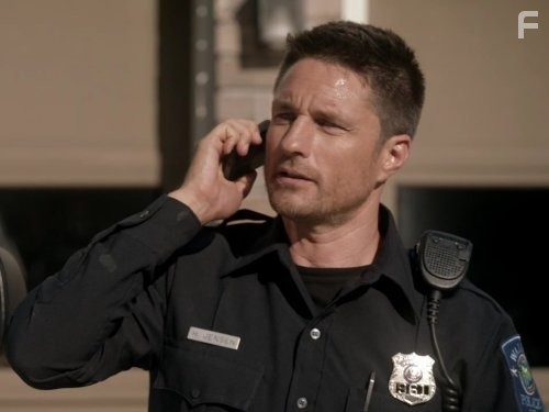 Martin Henderson in Красная дорога (2014)