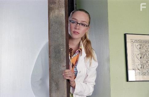 Chlo? Sevigny in Сломанные цветы (2005)
