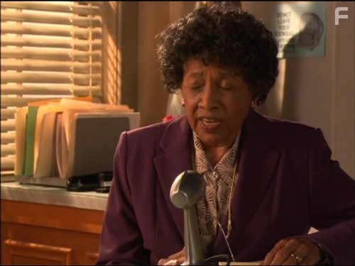 Нетакая (2004)