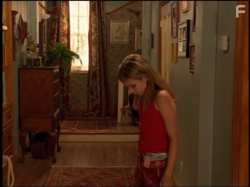 Нетакая (2004)