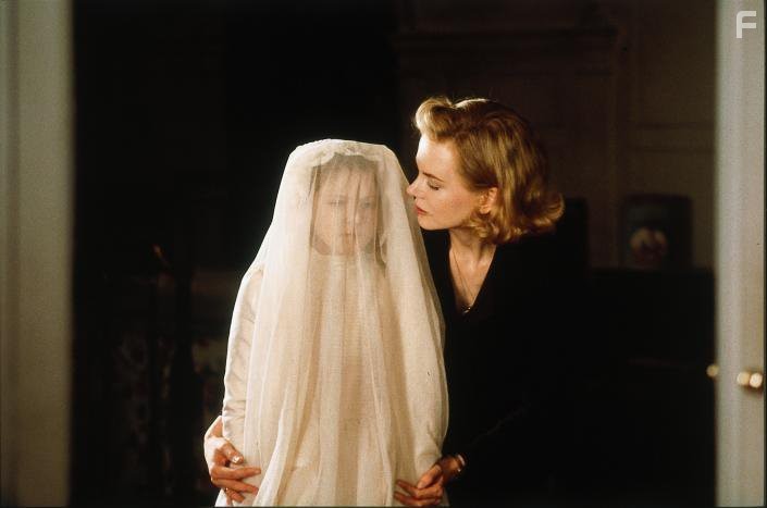 Nicole Kidman and Alakina Mann in Другие (2001)