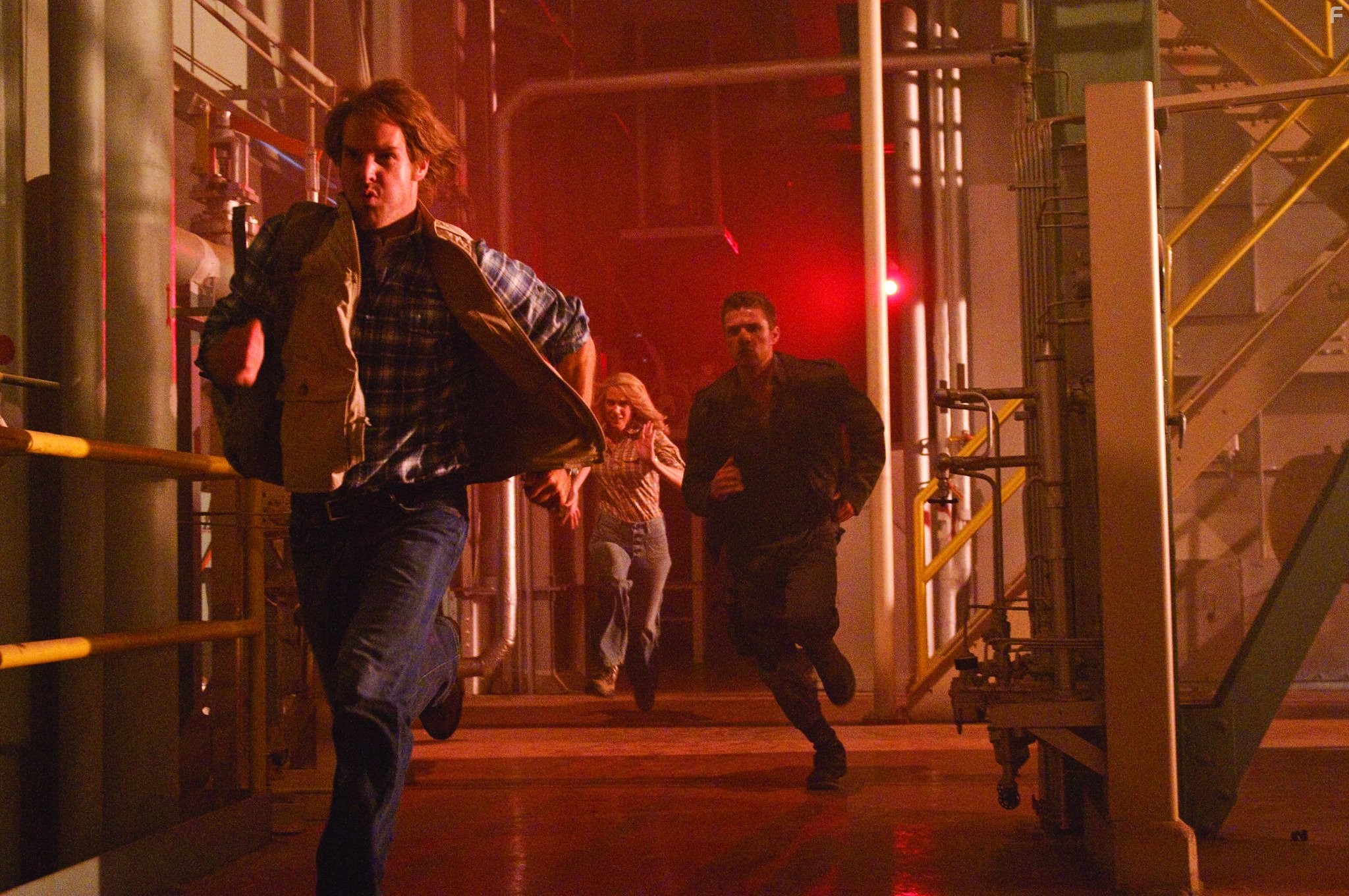 Ryan Phillippe, Will Forte, and Kristen Wiig in Супер МакГрубер (2010)