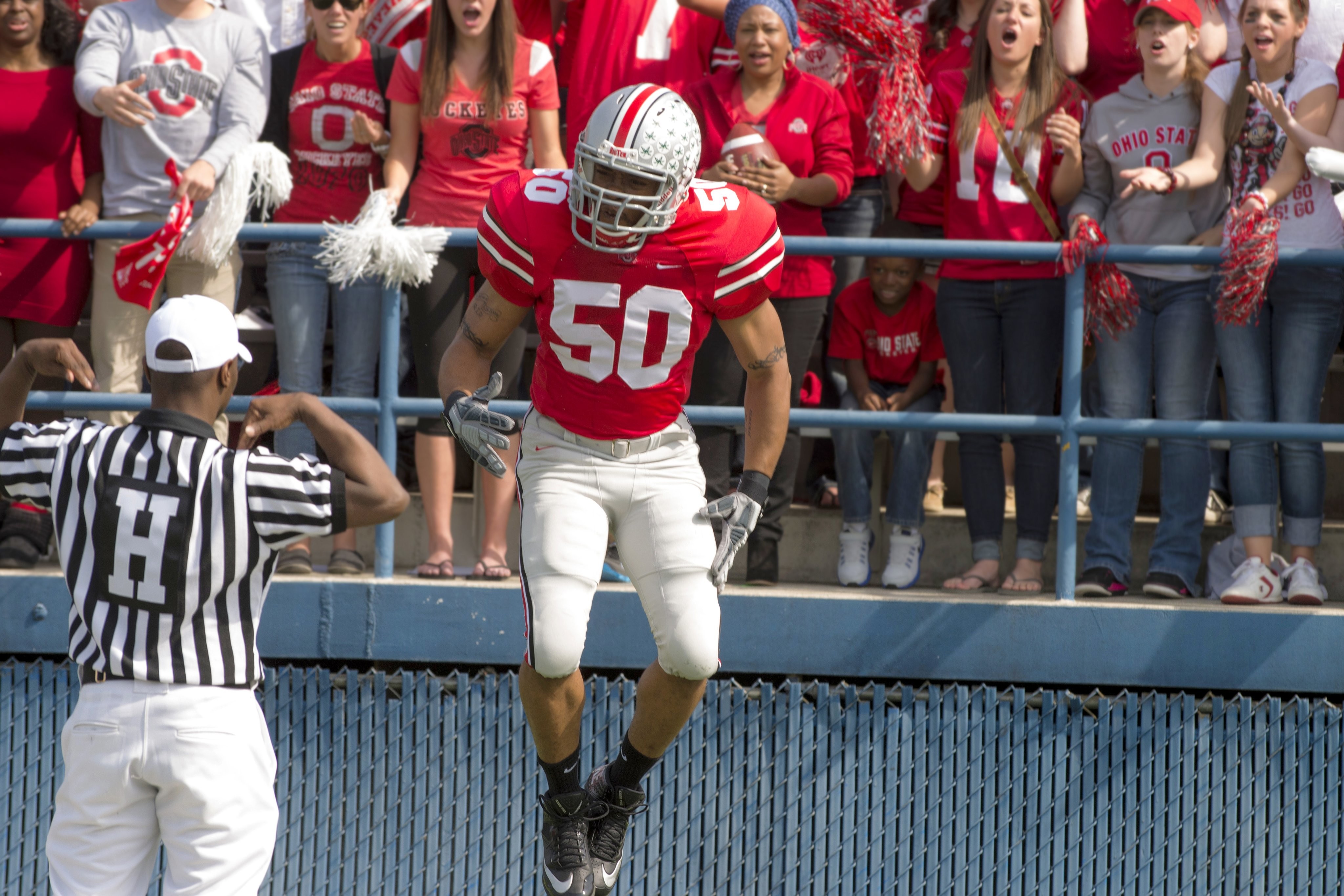 Chadwick Boseman in День драфта (2014)