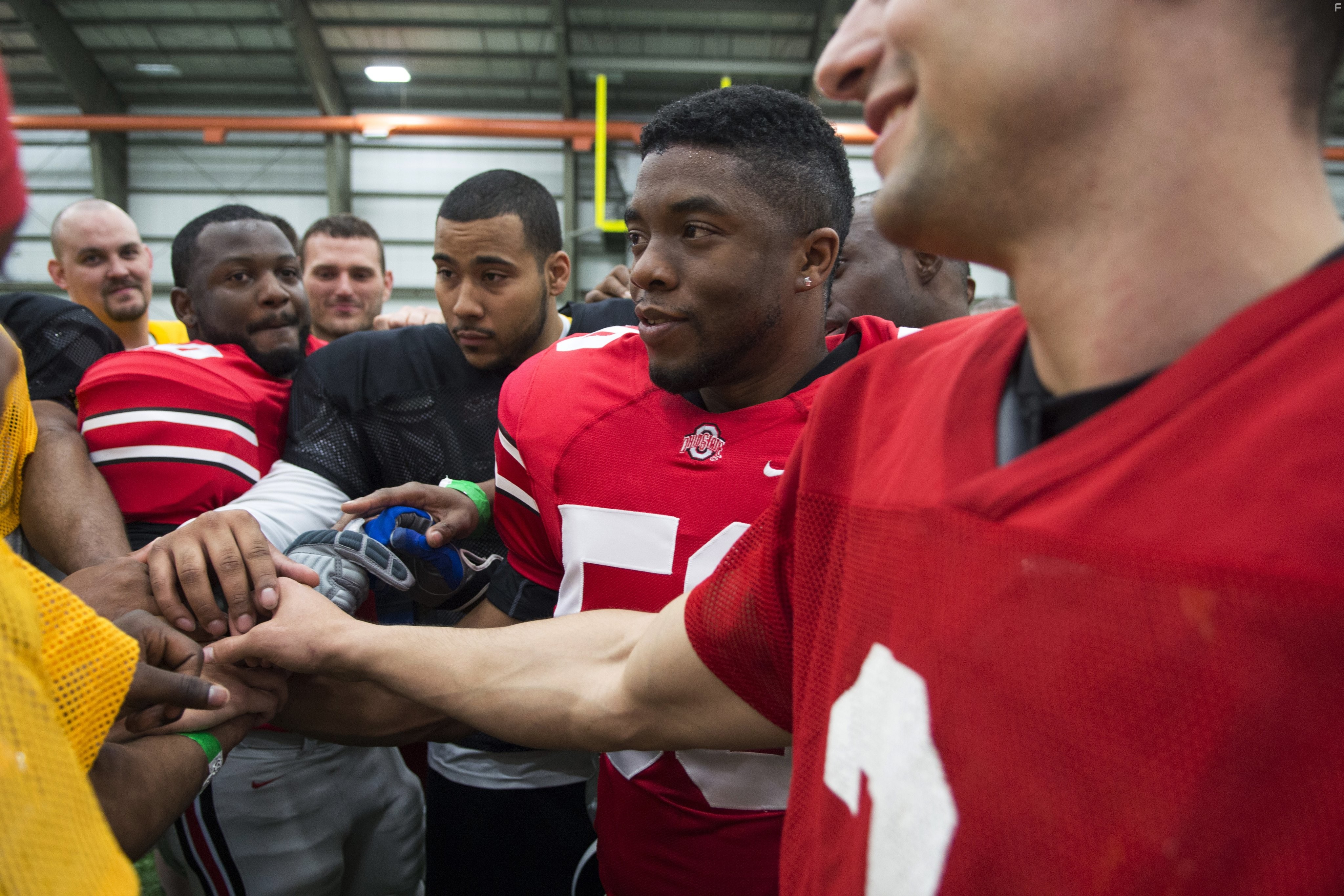 Chadwick Boseman in День драфта (2014)