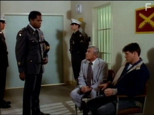 Tony Becker and Andy Griffith in Мэтлок (1986)