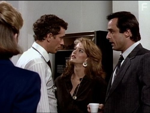 Doran Clark and Joe Penny in Мэтлок (1986)