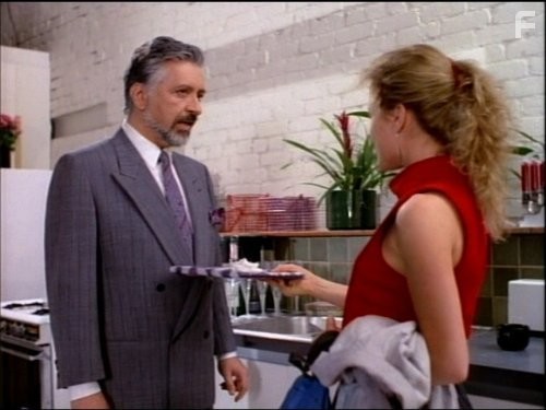 Jack Heller and Julie Ronnie in Мэтлок (1986)