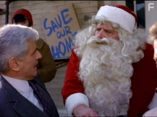 Linden Chiles and Pat Hingle in Мэтлок (1986)