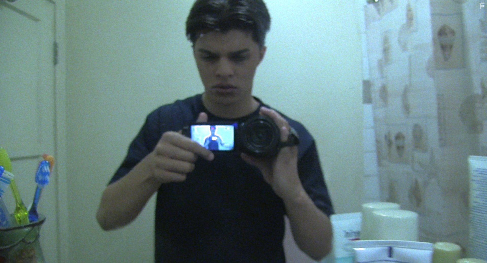 Andrew Jacobs in Паранормальное явление: Метка Дьявола (2014)