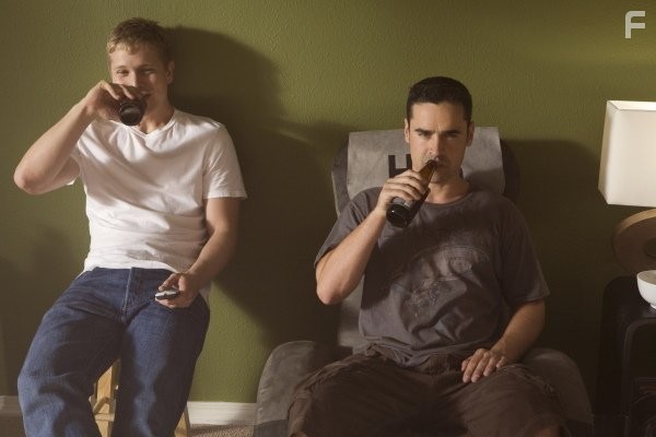 Jesse Bradford and Matt Czuchry in Мальчишник в Техасе (2009)