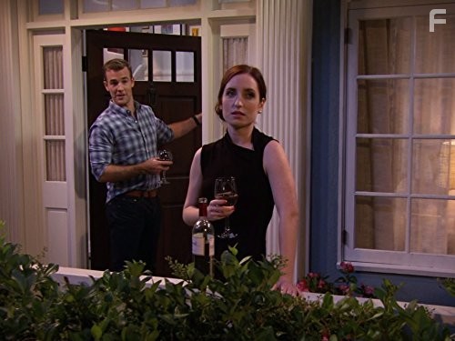 James Van Der Beek and Zoe Lister-Jones in У друзей жизнь лучше (2014)